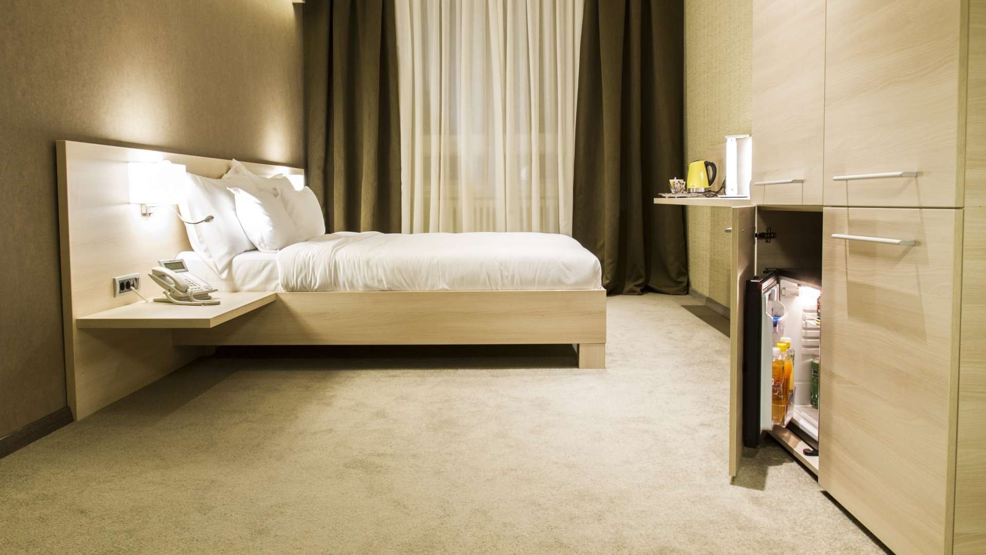 Prince Hall Palace 15